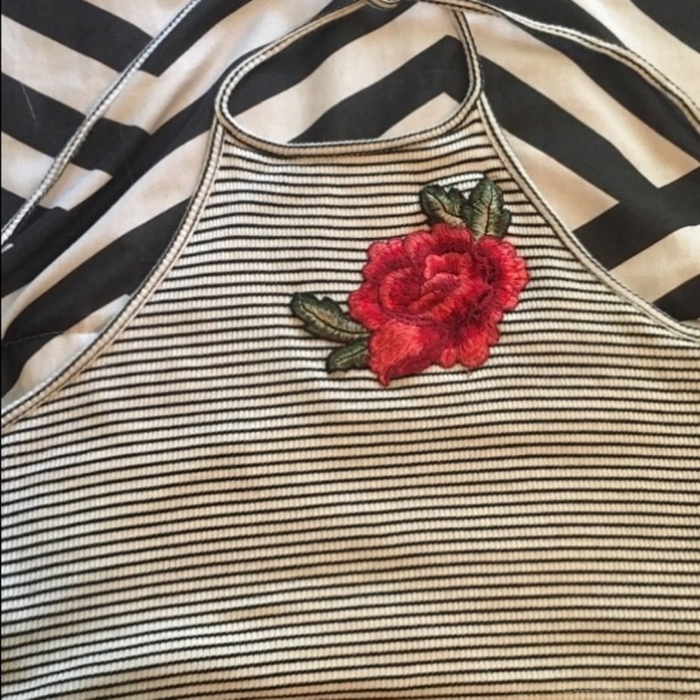 Crop top